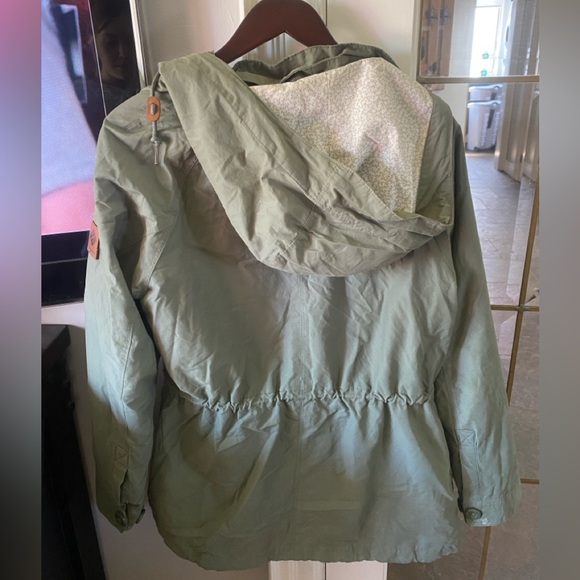 Women’s Columbia Spring Jacket - Picture 2 of 2